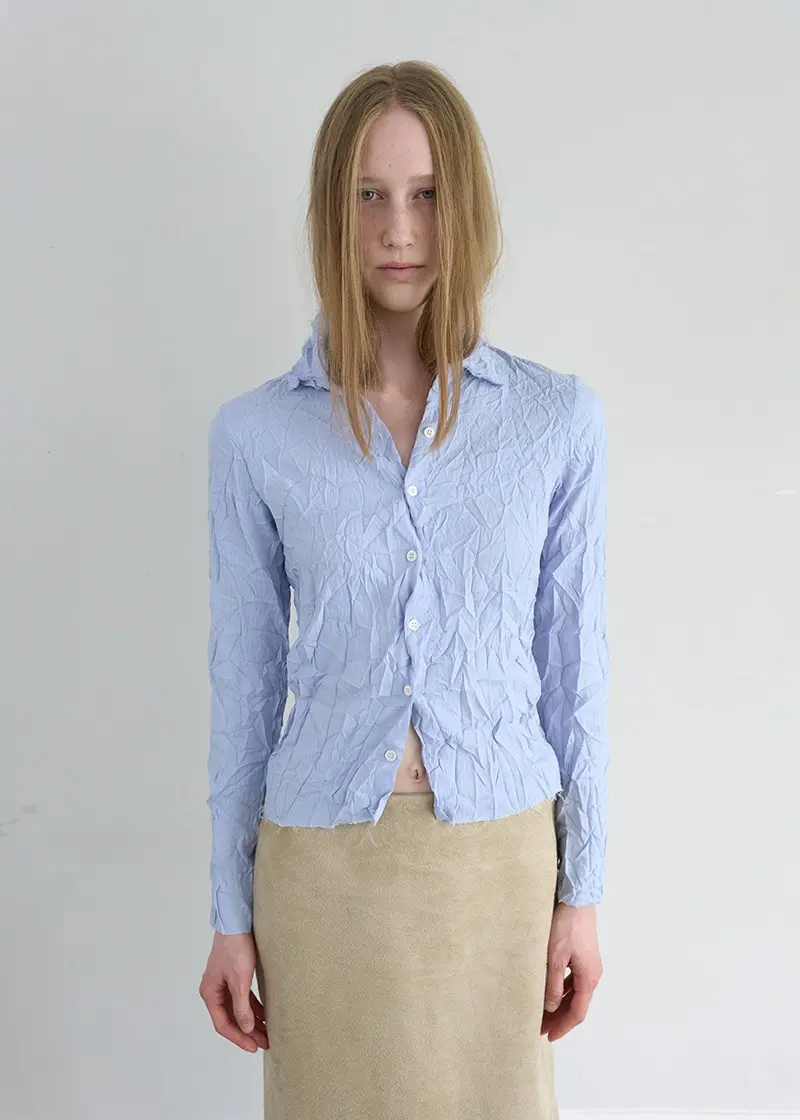 Twist Button Wrinkled Shirt (Blue)