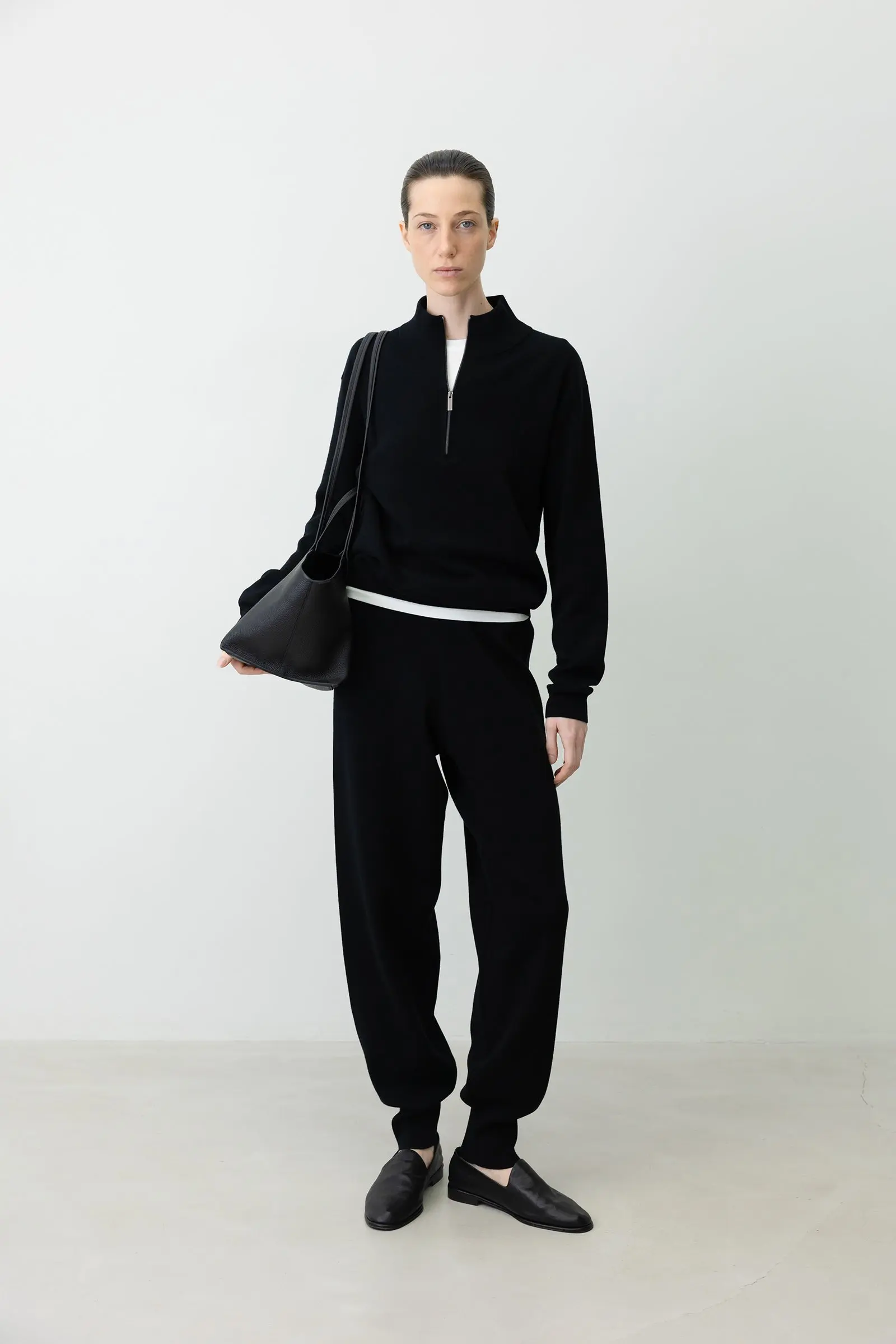 Washable Wool-Cotton Jogger Pants Black