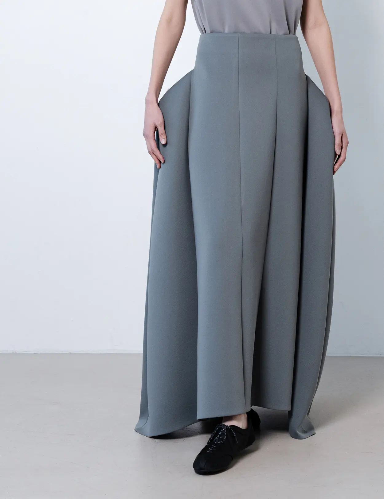 Structure Long Skirt