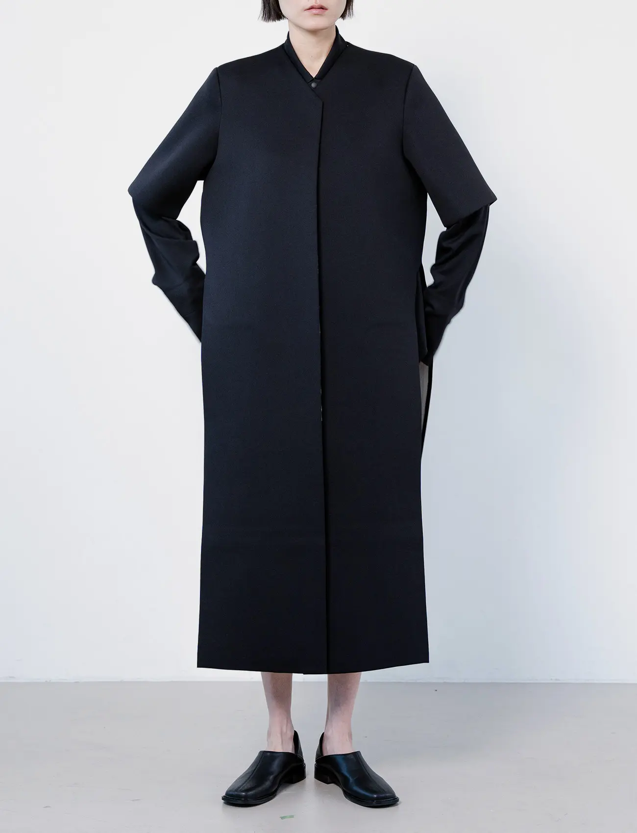 [Order Base] Po Coat (Black & Ivory)