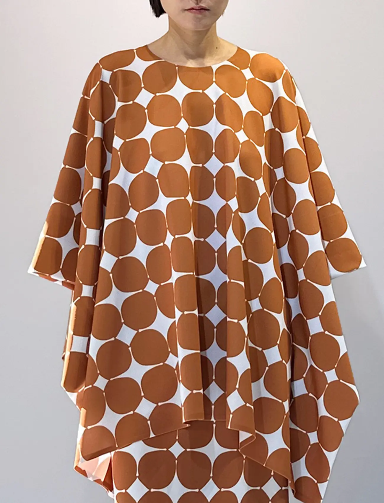 Moon Jar Dot Shawl