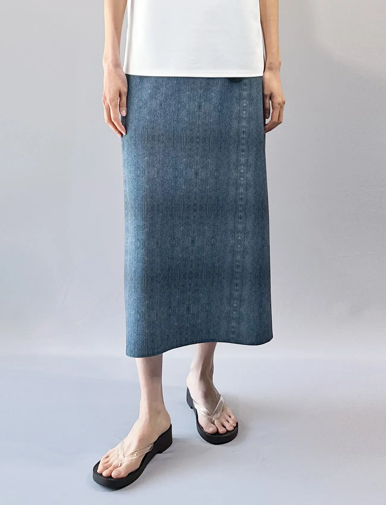 Open Denim Skirt (Blue)