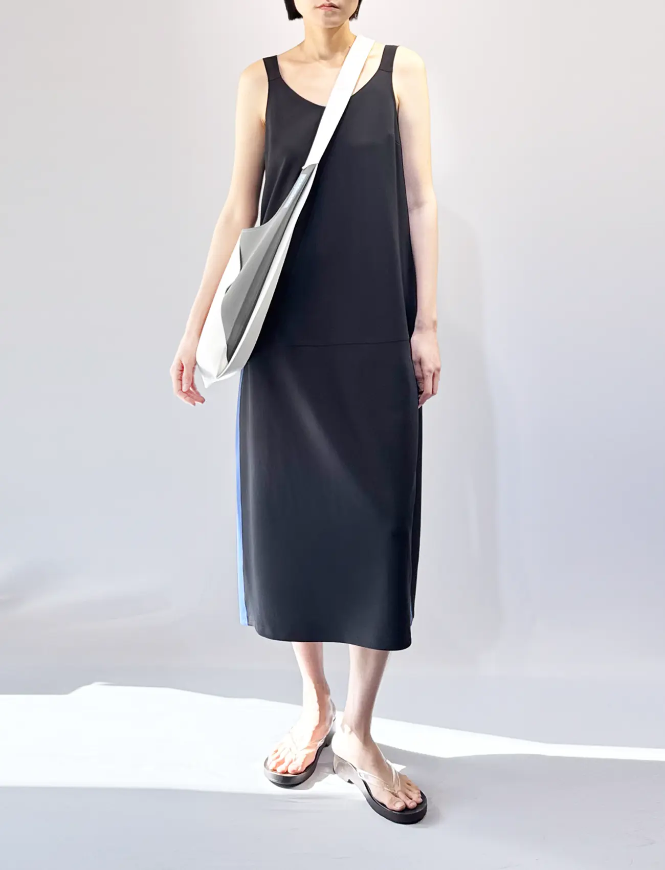 Soft V-Back Easy Maxi Dress