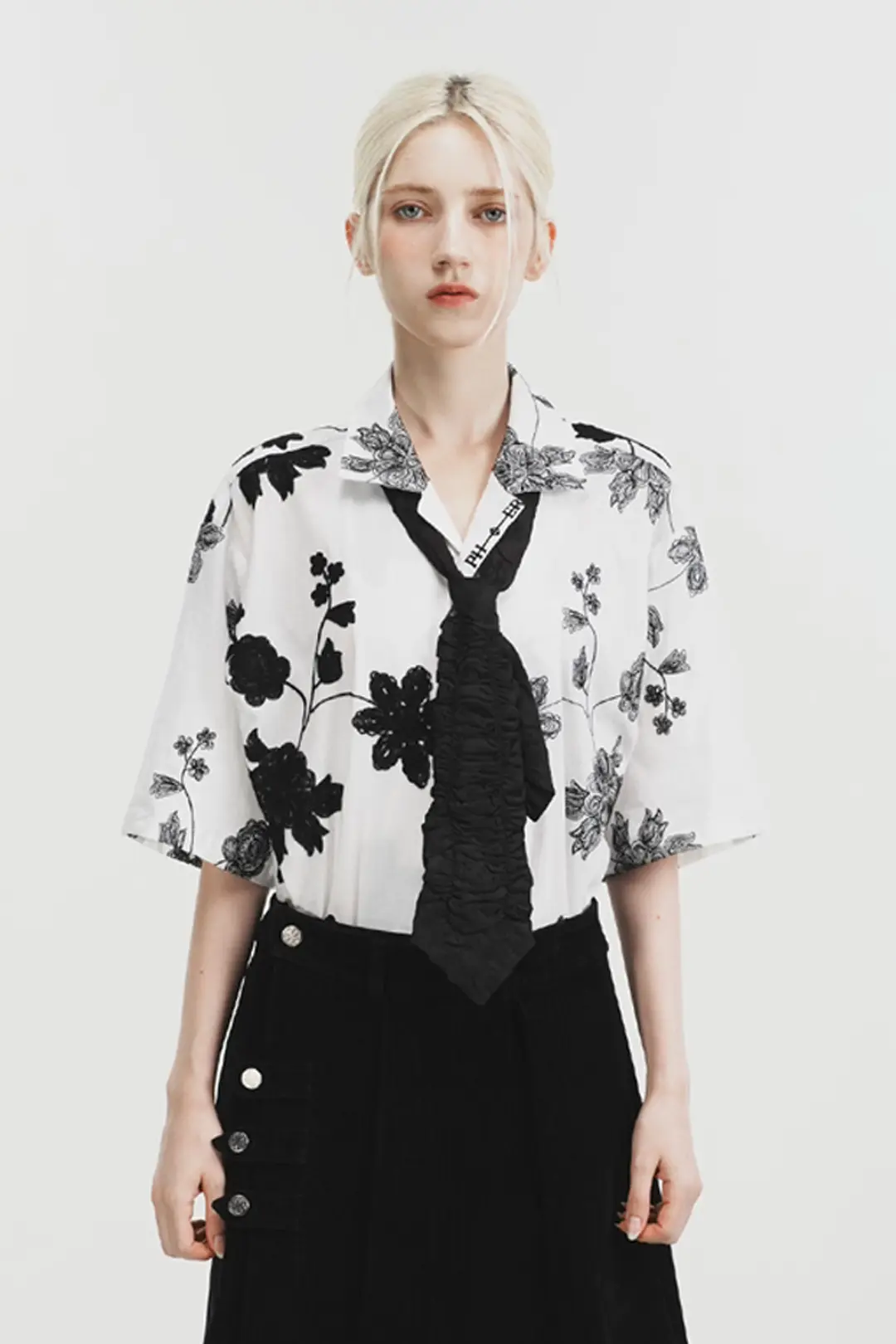 Unbalance Flower Half Shirt