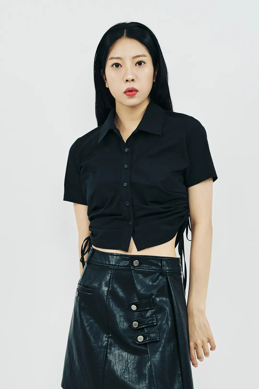 Shirring Half Sleeve Shirt (Black)