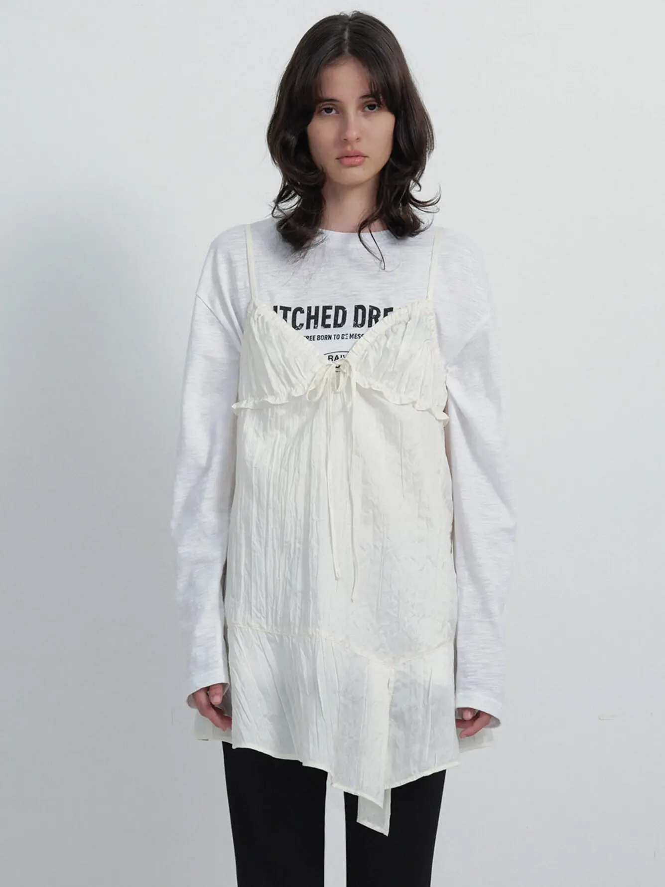 Frill Sleeveless One-piece