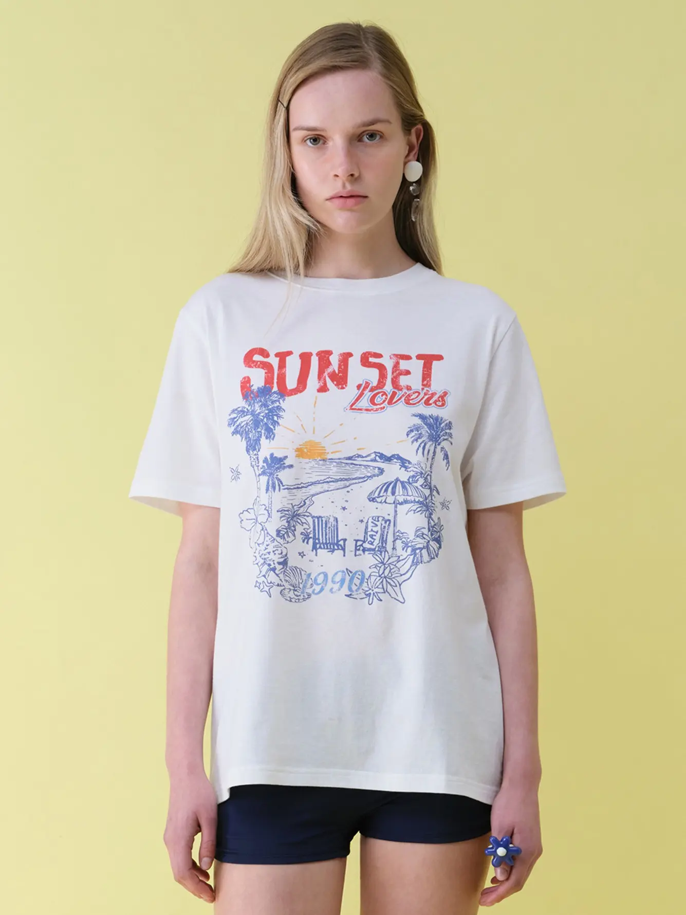 Sunset Lovers Graphic T-shirts