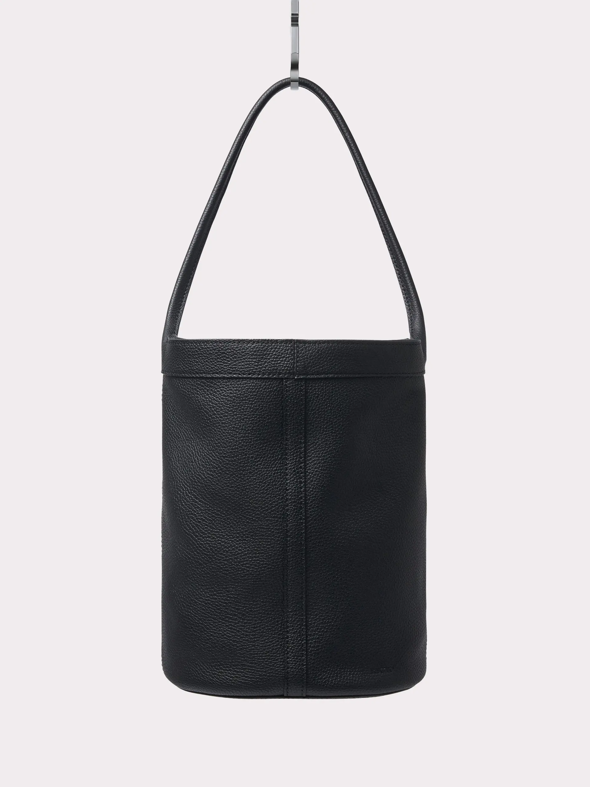 21 Leather Bucket Bag Small (Black)