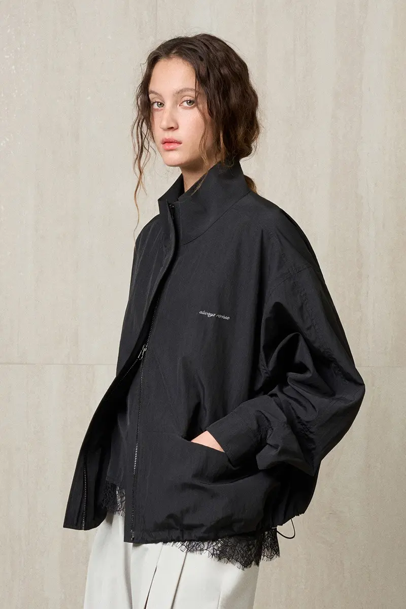 Lightweight Jumper Black