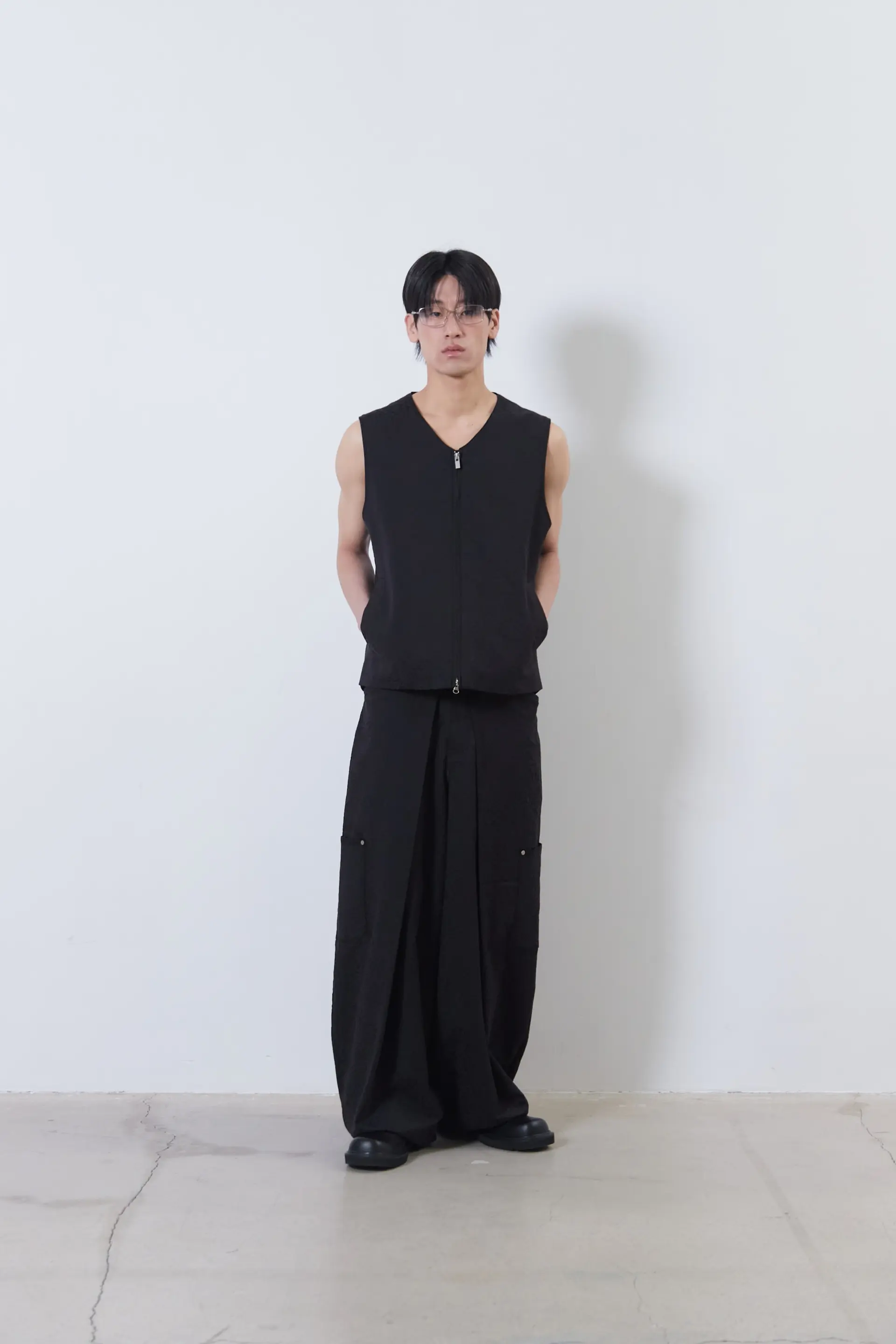 Flower Jacquard Balloon Pants (Black)