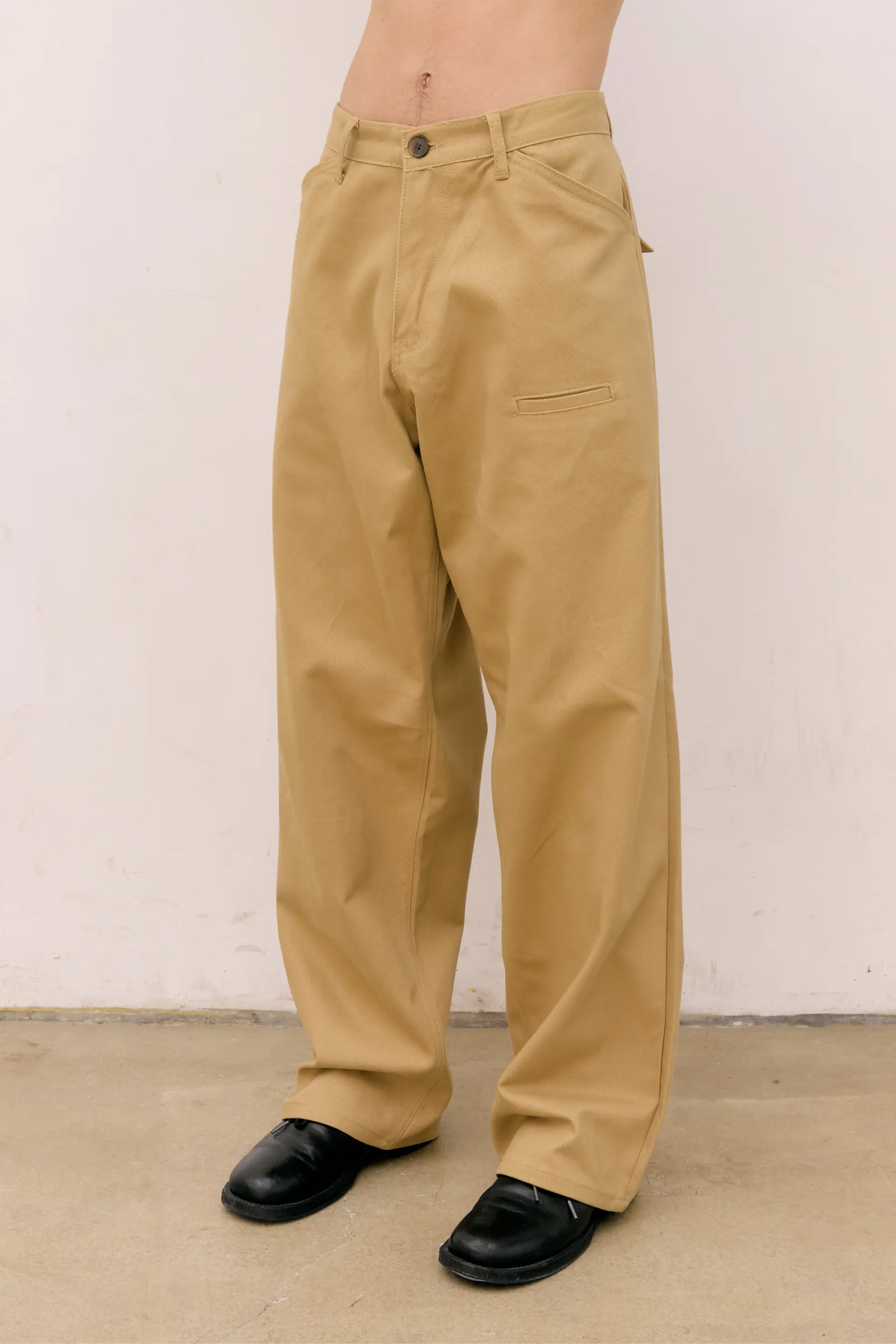 Classic Chino Pants (Beige)