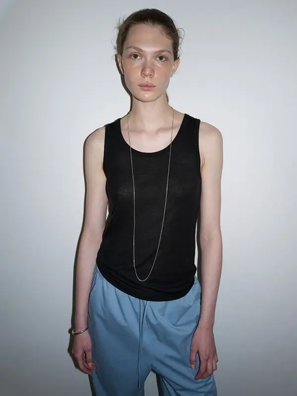 Sleeveless Top (Black)