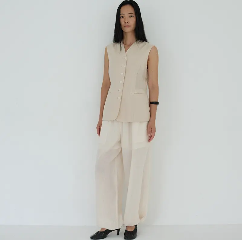 THELOOM — Tailored Vest (Light Beige) (3/3)