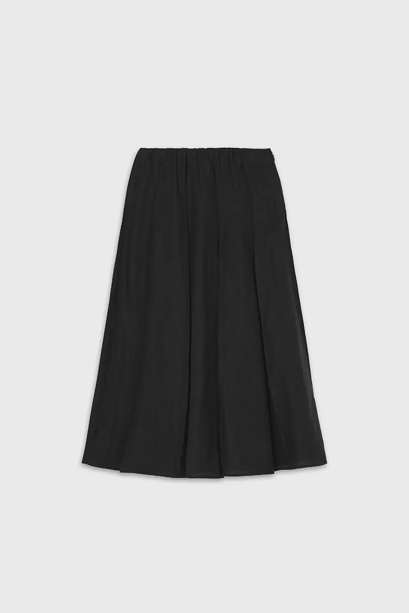 Petal Flare Skirt (Black)