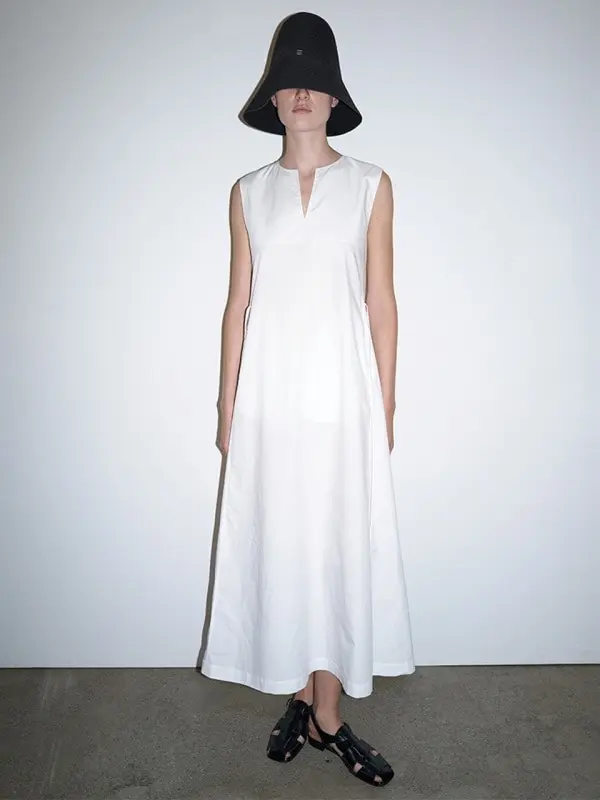V-Neck Maxi Dress (White)