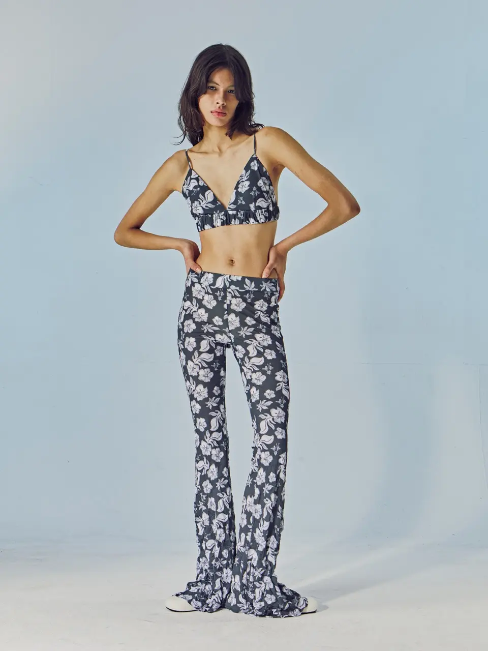 Mesh Fluid Pleated Bootcut Pants
