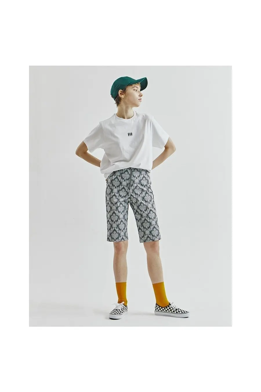 Jacquard Zipper Half Pants