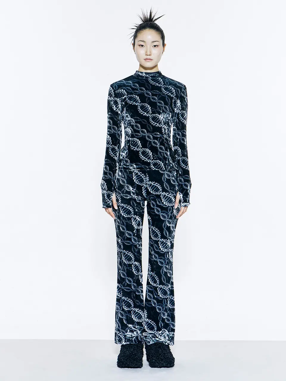 Print Velvet Pants Black
