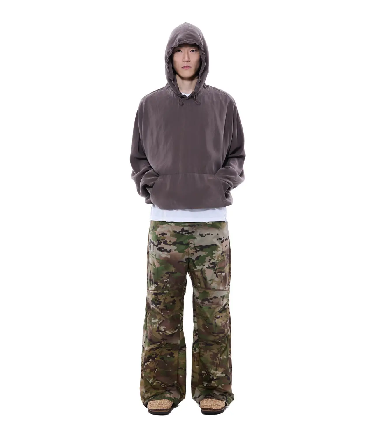 EP.9 01 Hoodie — Brown