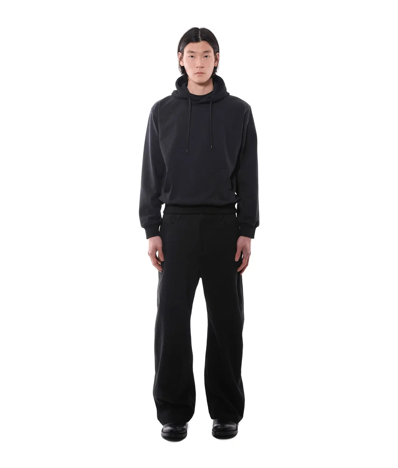 XLIM 01 Trousers — Black