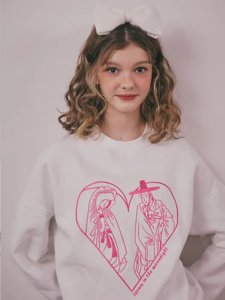 Lovers in the Moonlight Sweatshirt (White)