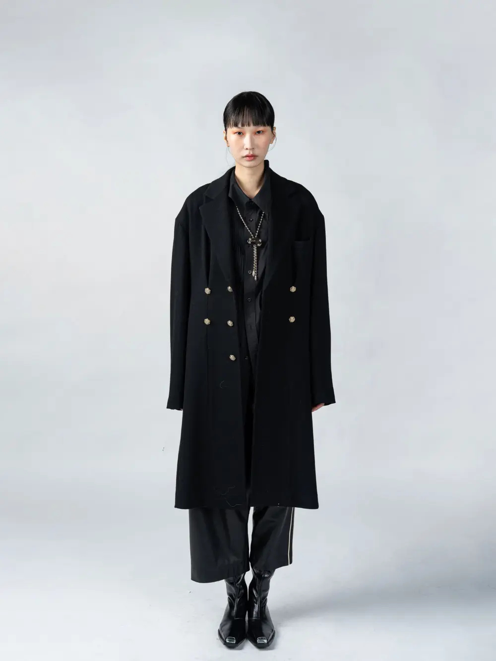 Black Jacquard Tuck Tailored Coat