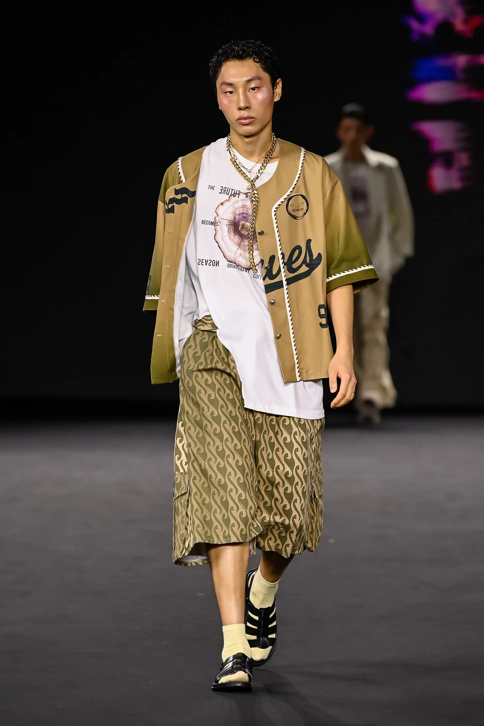 26SS Brown Wave 99 Printing Half Sleeve Jacket