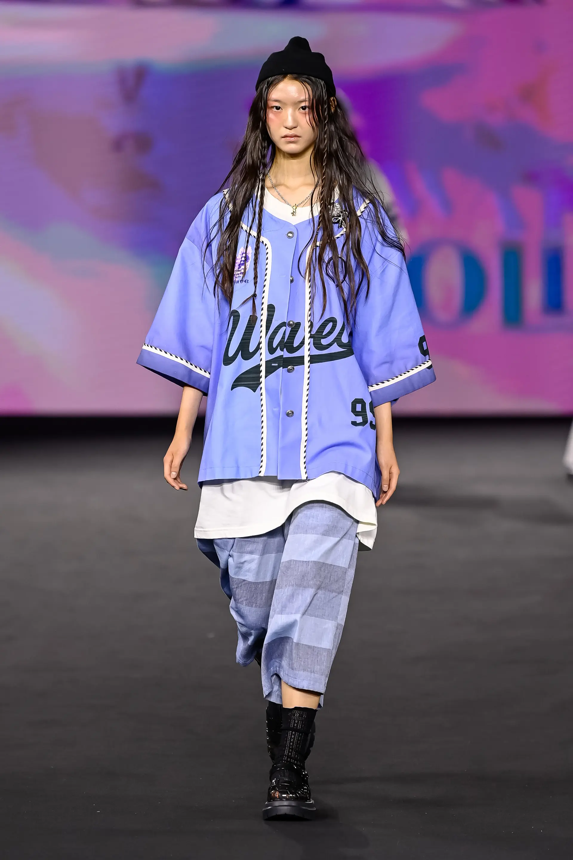 26SS Blue Striped Crop Pants