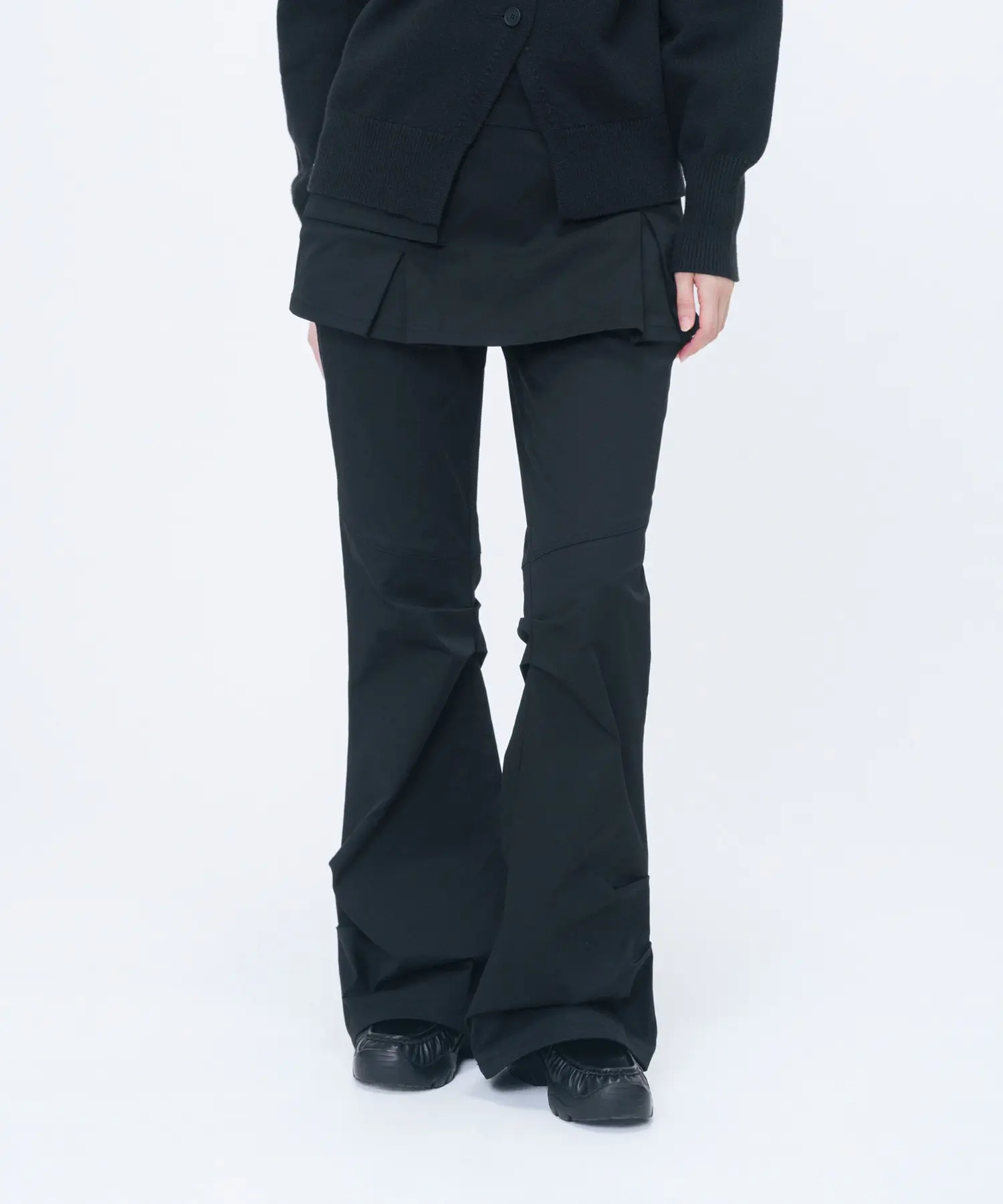 One Pocket Layered Skirt Pants Set (BLACK)