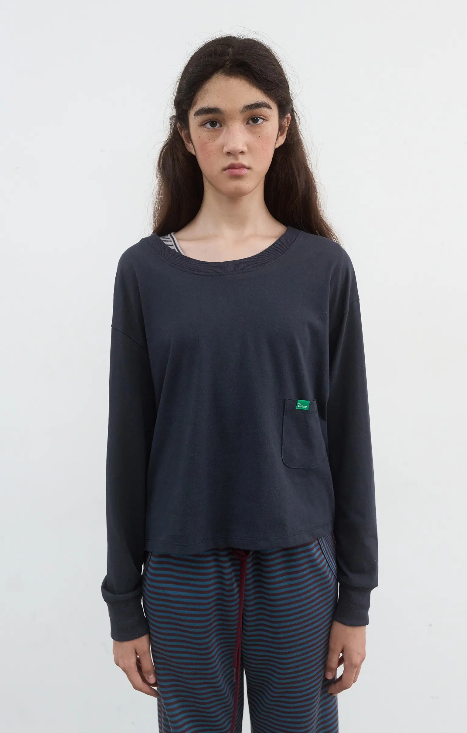 Plain Pocket T (Soft Black)