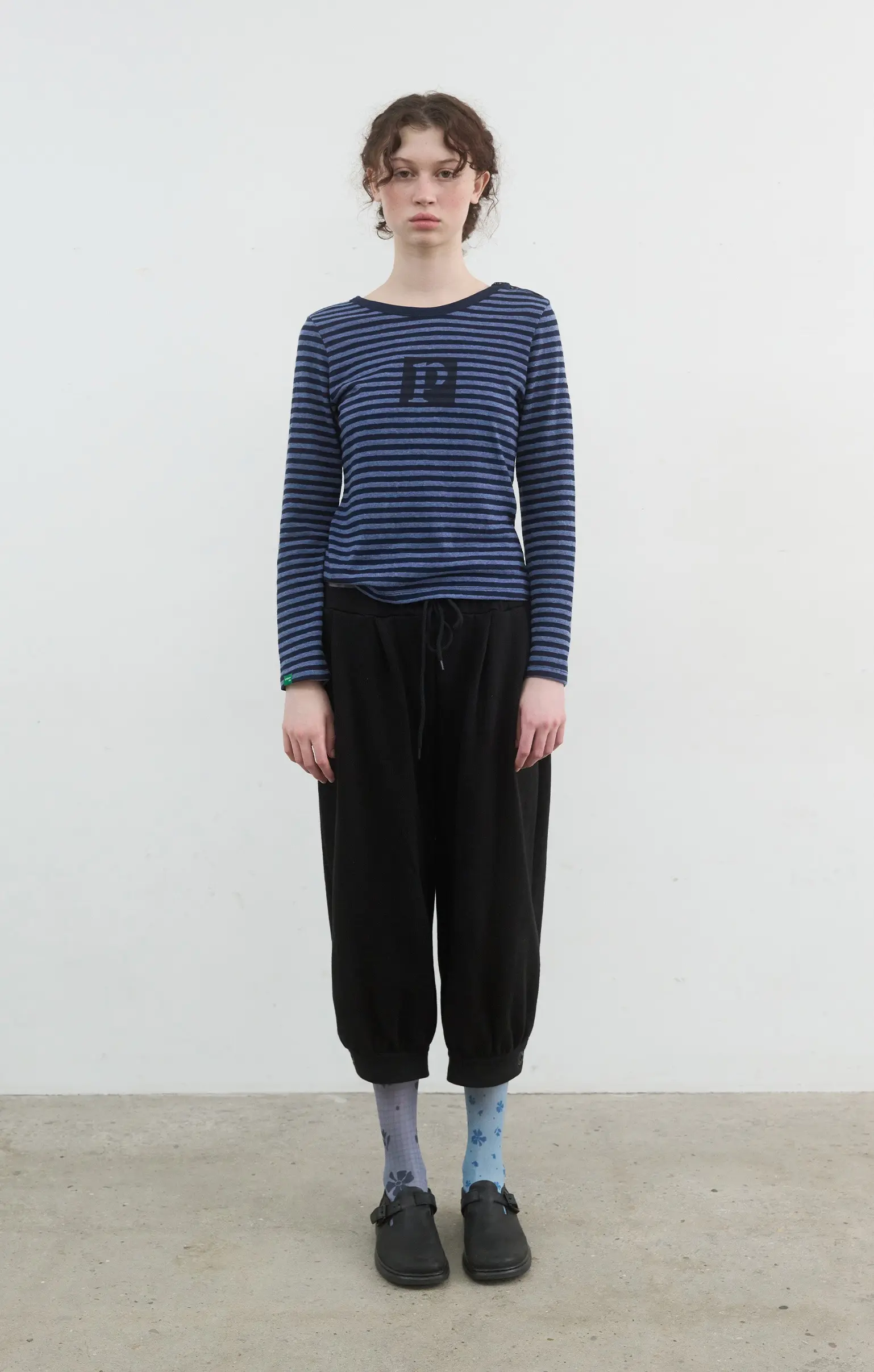 Coma Sweat Pants (Black)
