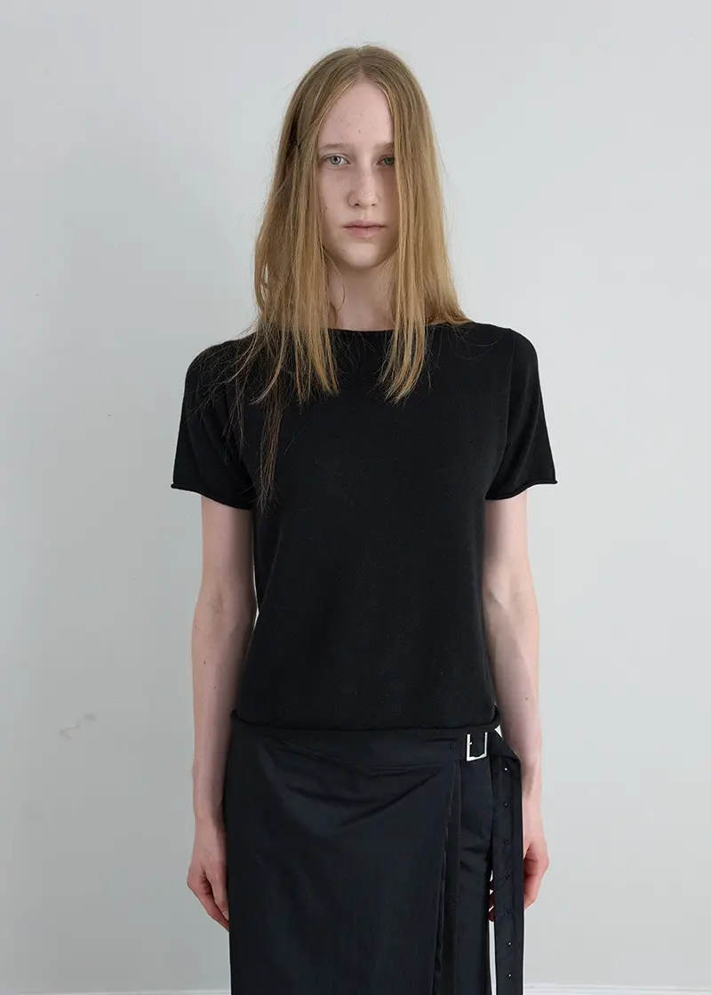 Whole Garment Half Sleeve Knit (Black)