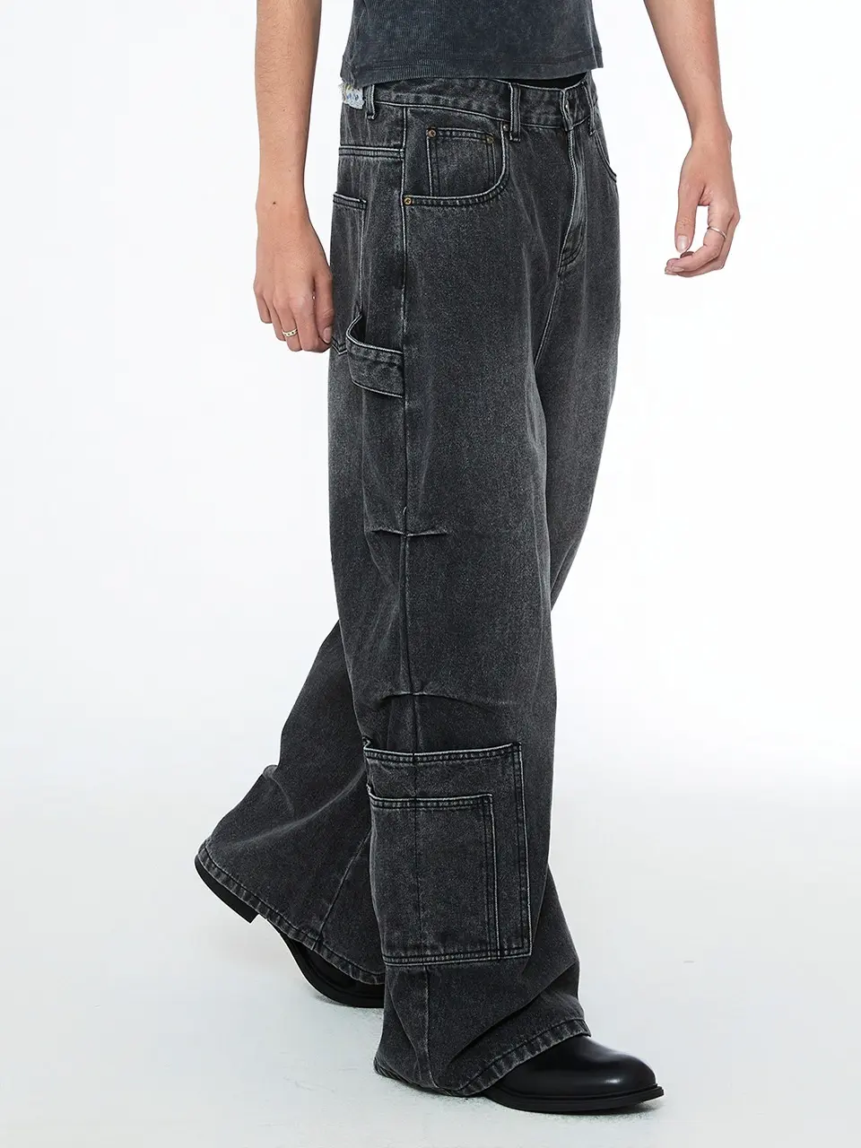 Multi Pocket Carpenter Wide Denim Pants Charcoal