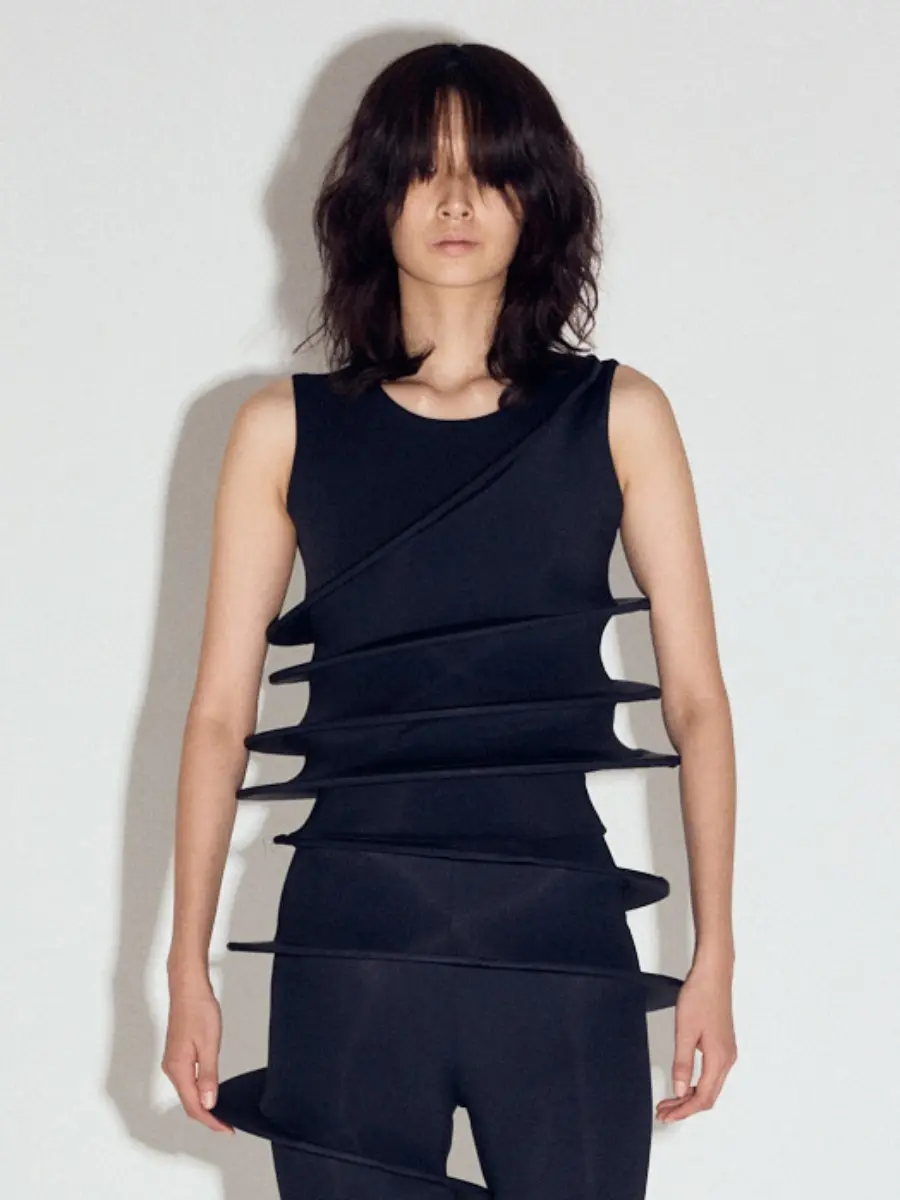 Slinky Top in Black