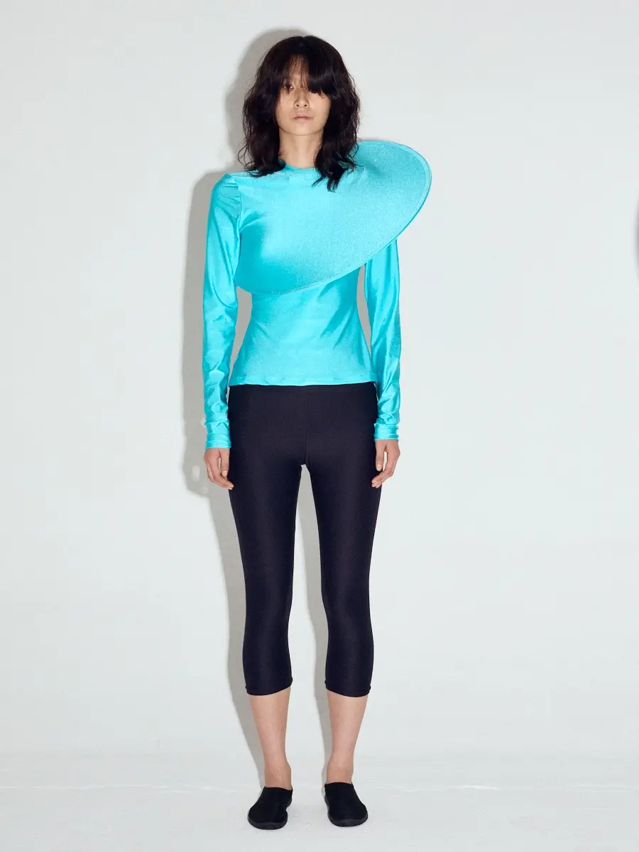 Diagonal Pop-up Electric Top in Arctic