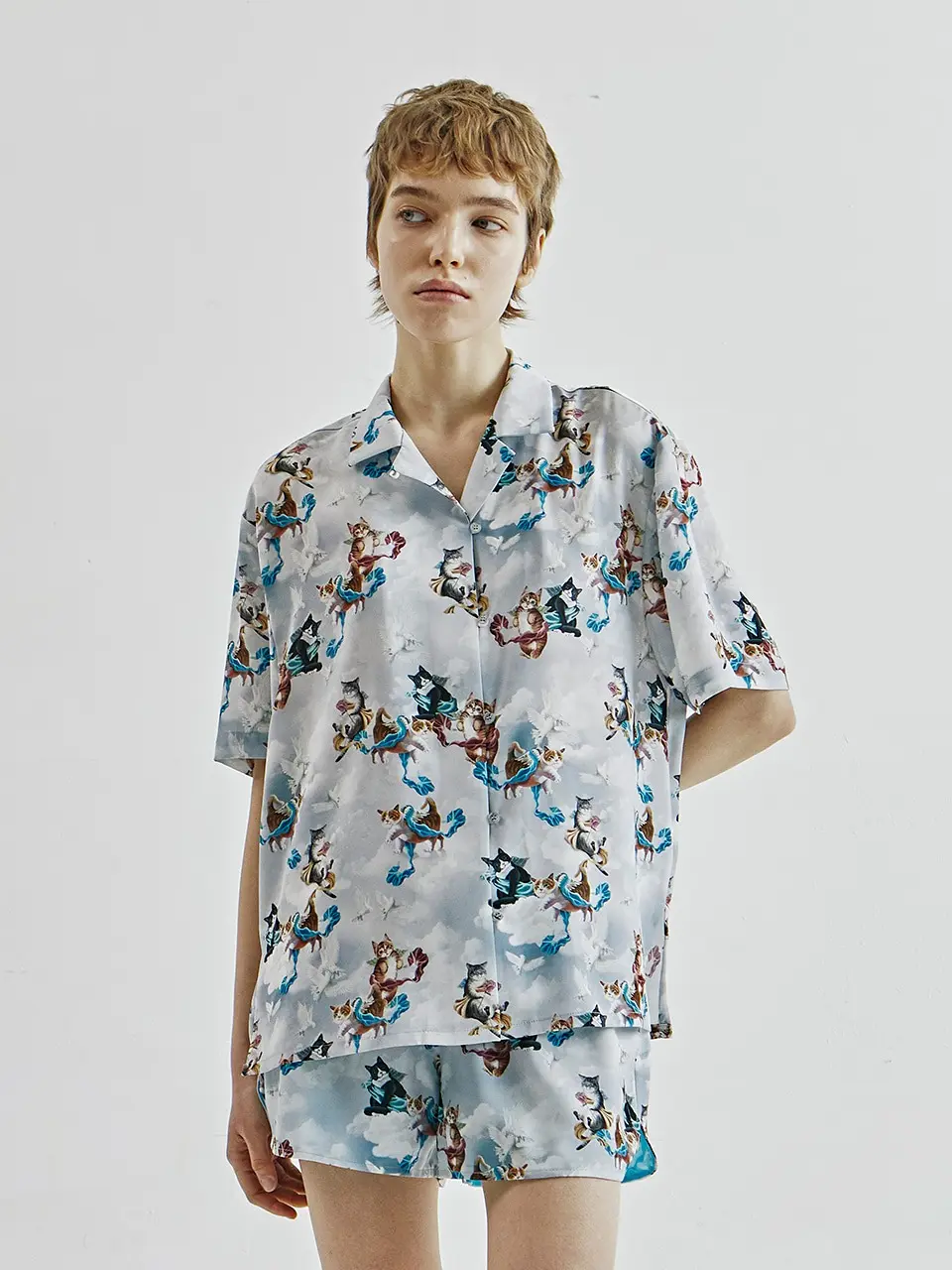 Women's Print Half Shirt (Gray)