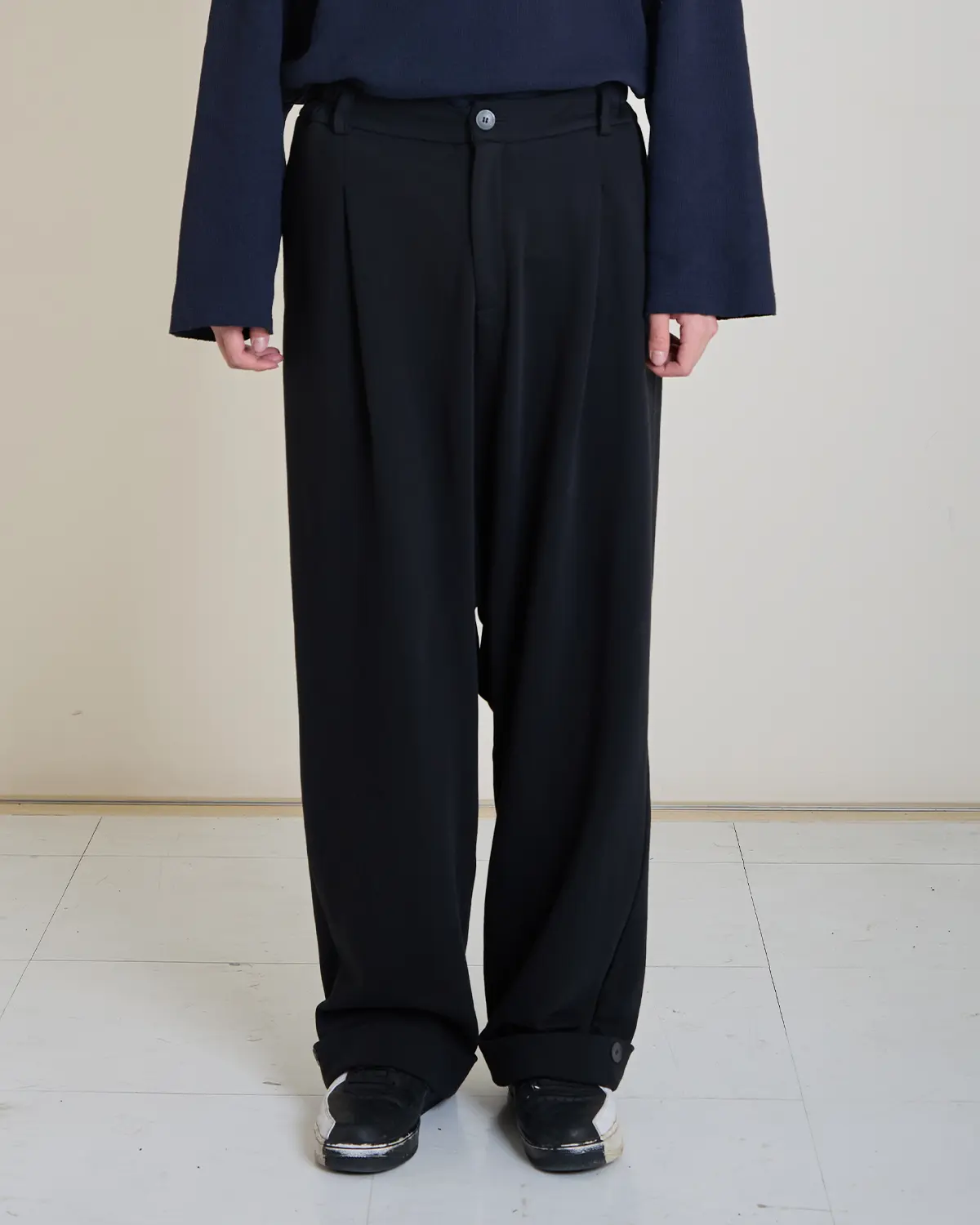 eco-Wide Baggie Trousers (black)