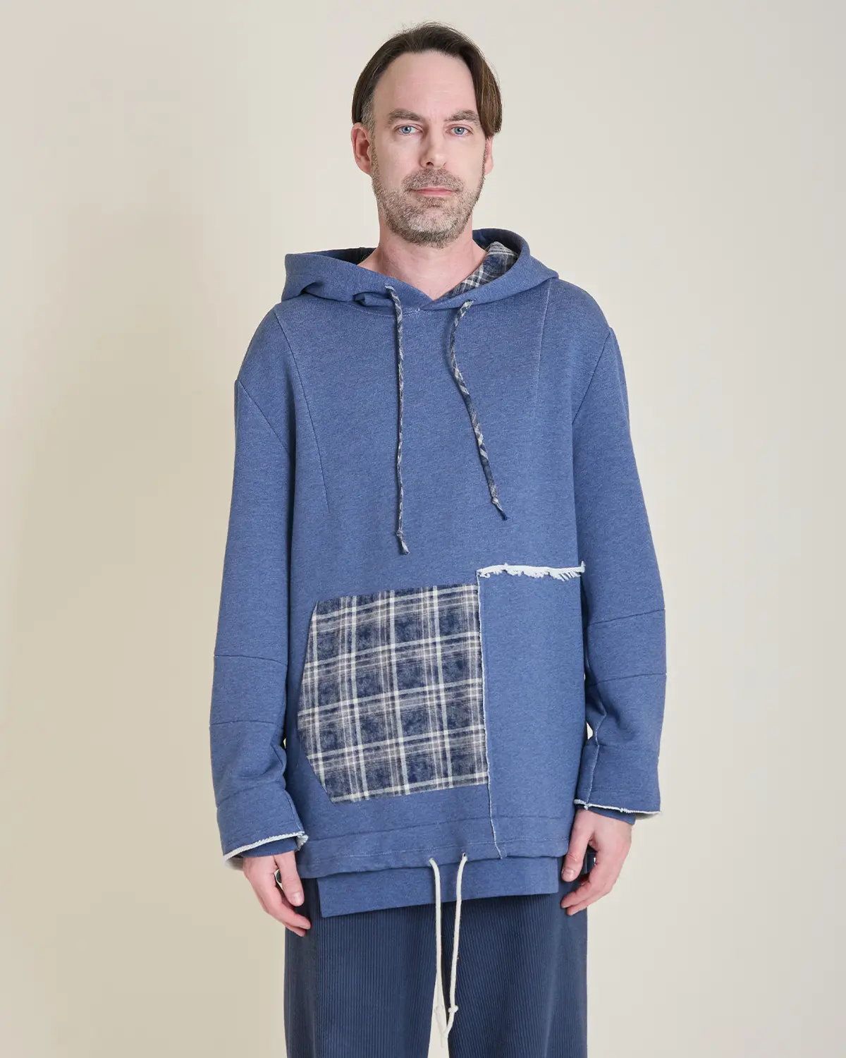 Half-Pocket Hoodie (snow blue)