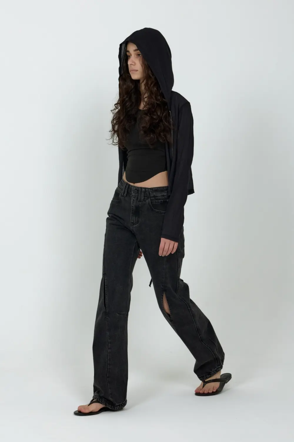 MPa MOTION VENT DENIM PANTS WOMEN (BLACK)